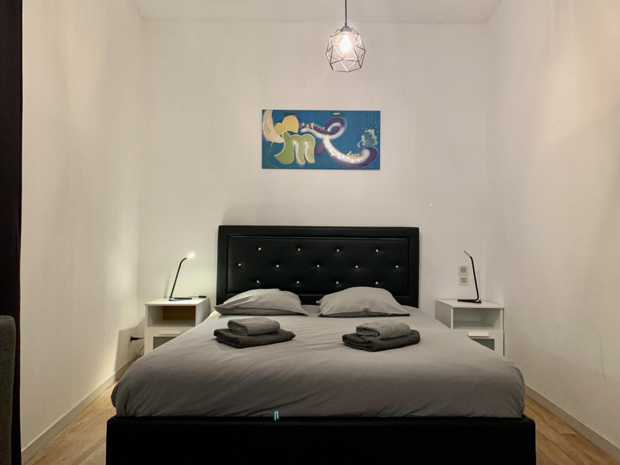 Studio Cosy - Hypercentre - Calme - 50M2 - Wi-Fi Graulhet Esterno foto